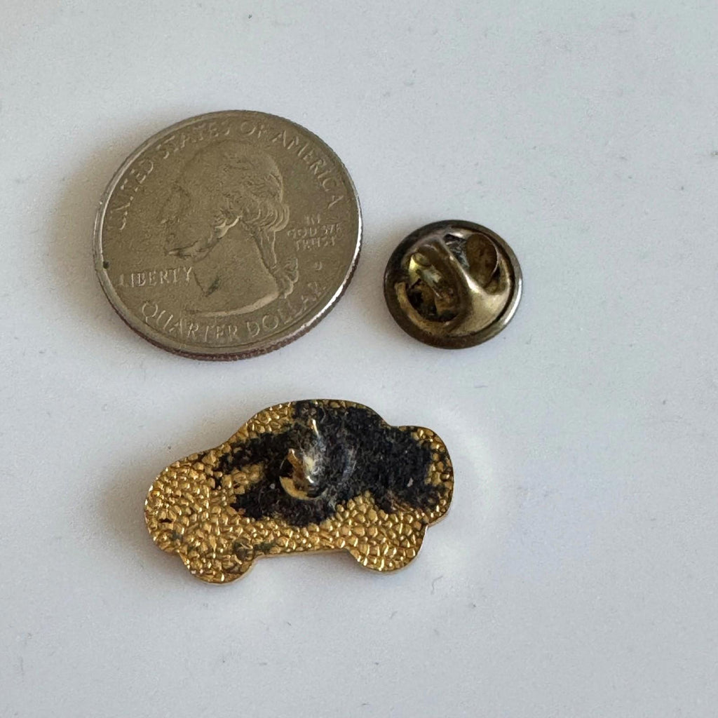 Vtg CarMax Mentor Gold Tone Enamel Lapel Pin Rare