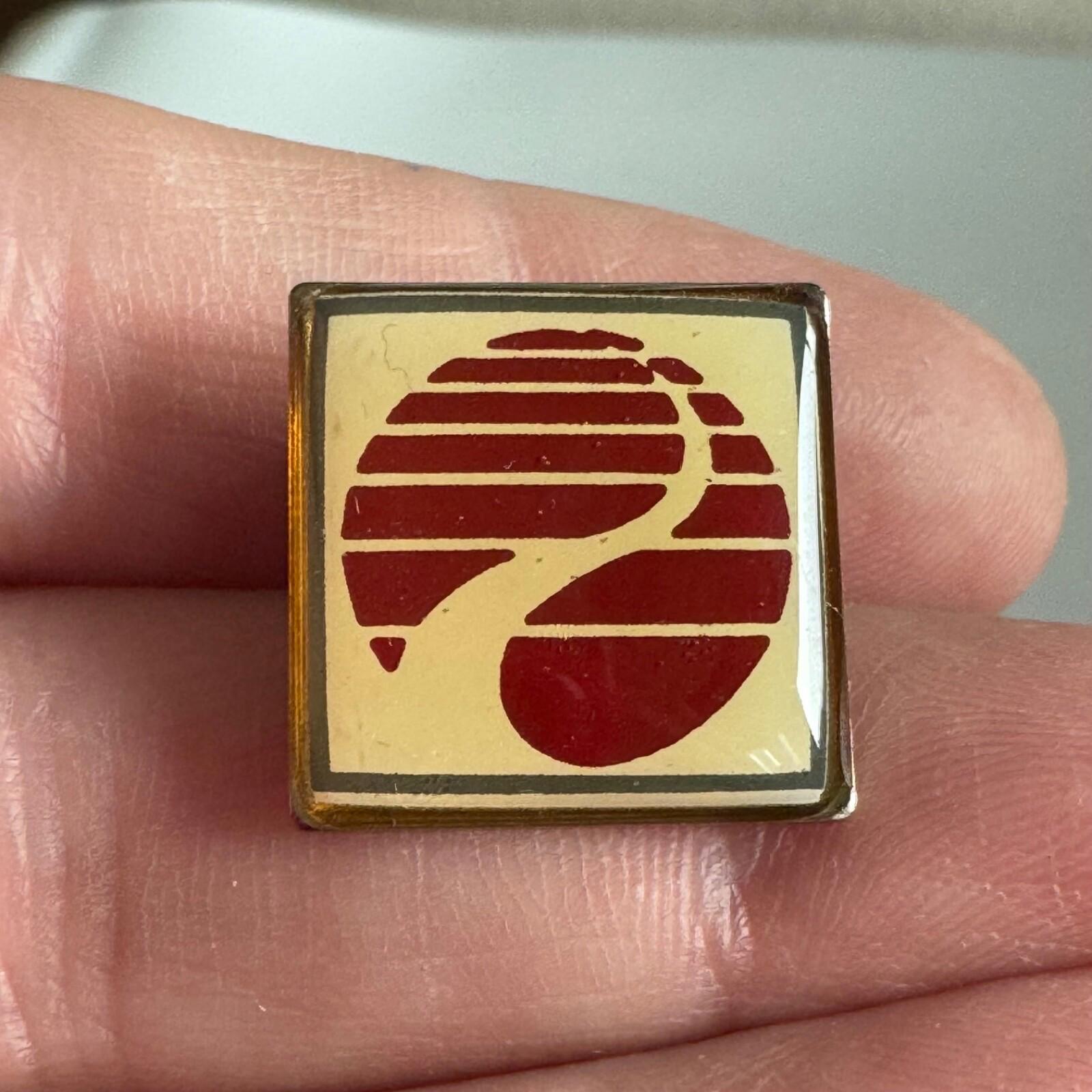Vintage AYMESA Ecuador Car Manufacturer Logo Lapel Pin Automóviles y Máquinas de