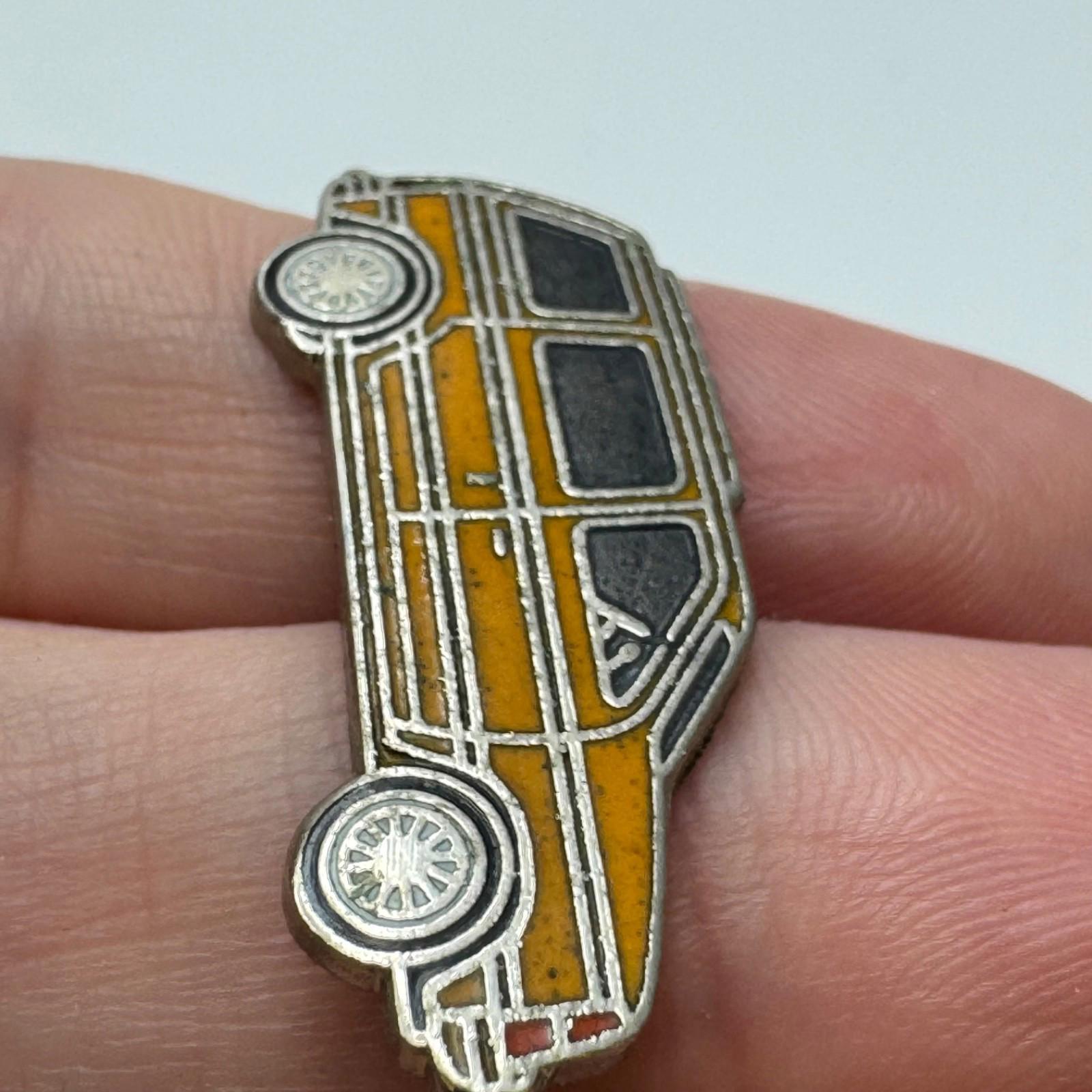 Vintage Chevrolet Astro Van Gold Classic Minivan Car Lapel Pin Dodge Caravan