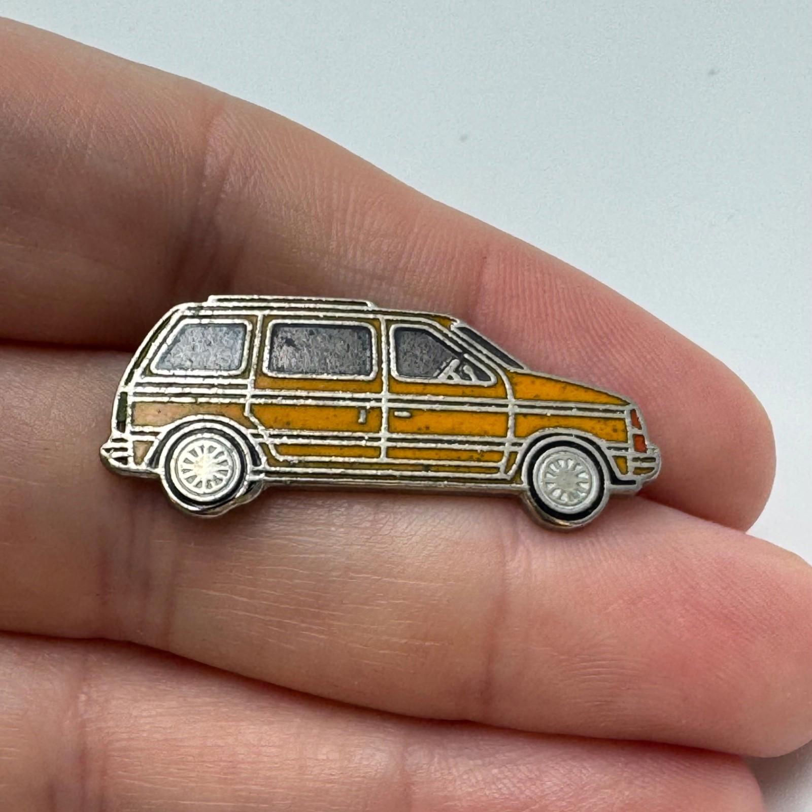 Vintage Chevrolet Astro Van Gold Classic Minivan Car Lapel Pin Dodge Caravan